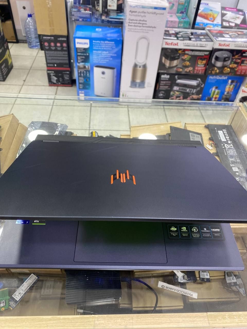 Predator Helios Neo 14 Ultra 7-155H
RTX 4070-8gb
14 2k 120 ghz
16 ozu