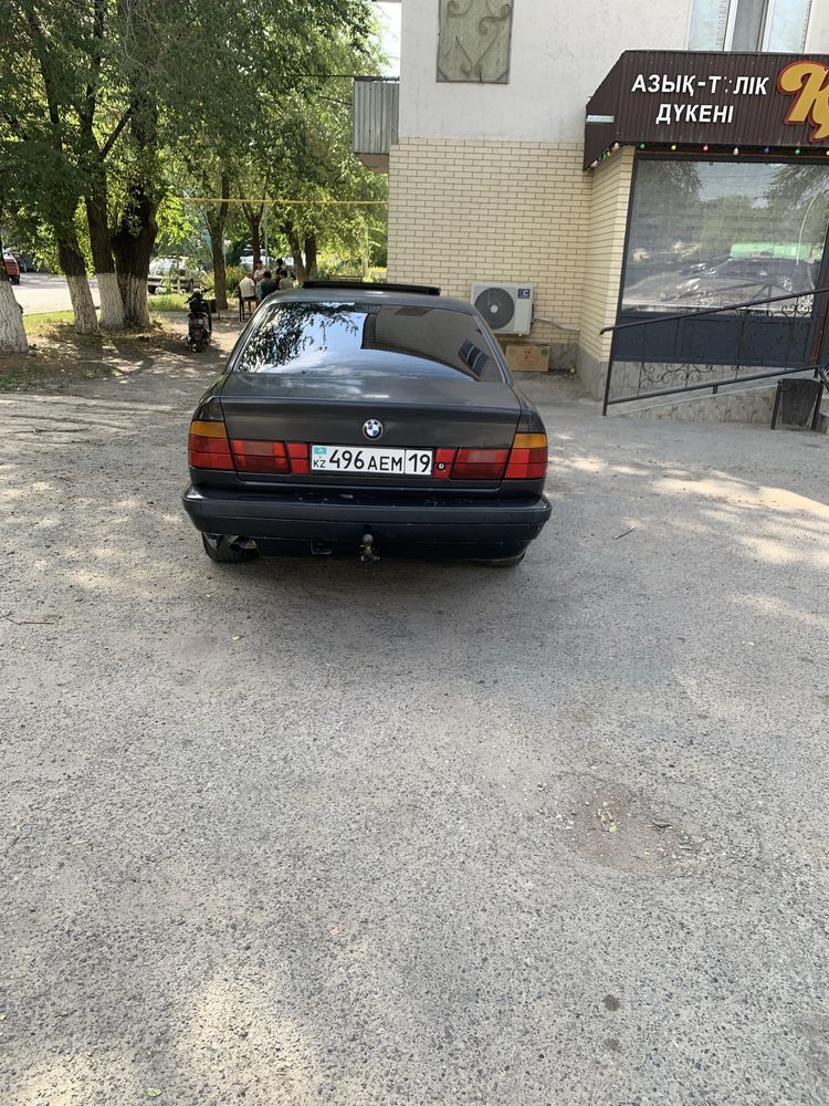 Продам Бмв 520 е34