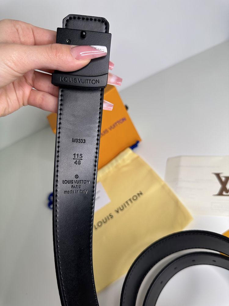 Curea Louis Vuitton piele canvas 100% cutie inclusă