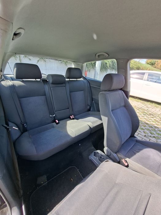 Продавам VW Polo 1.4