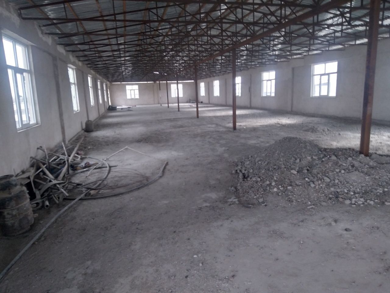 Arendaga berilafi 2 etaj bino 1m² 20000 so‘m