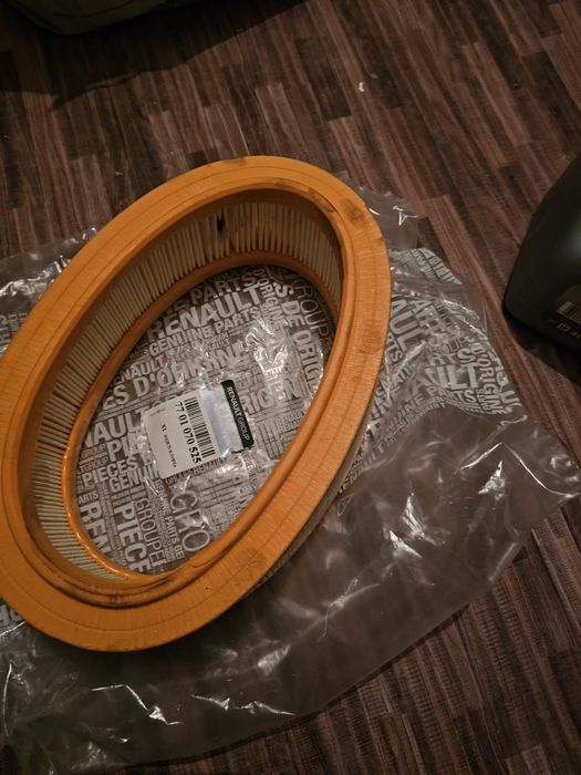 Ulei și filtru Renault/ Logan