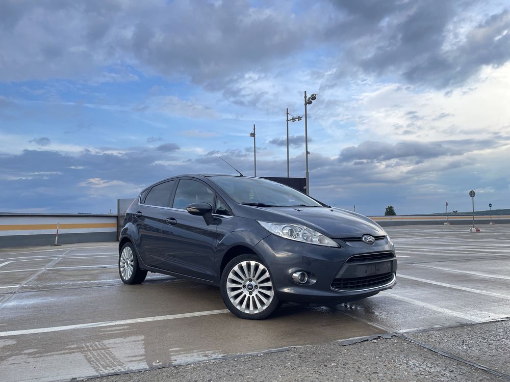 Ford Fiesta Titanium 1.6 TDCI 90cp