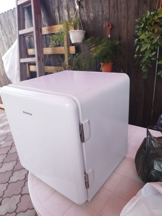 Vand mini frigider Vortex