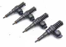 Injector VW Passat B6 2.0 TDI cod 038130073BQ