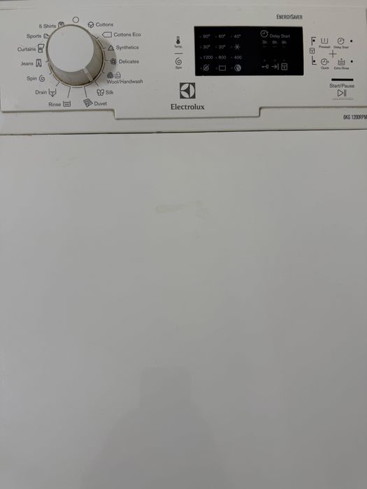 Masina Electrolux arata foarte bine