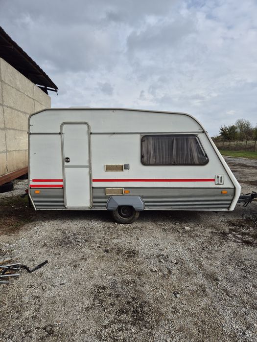 Продавам каравана