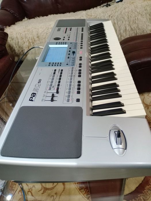 Продавам KORG PA50SD