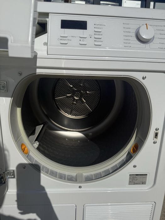 Сушилня Миеле с термопомпа Softtronic T8627