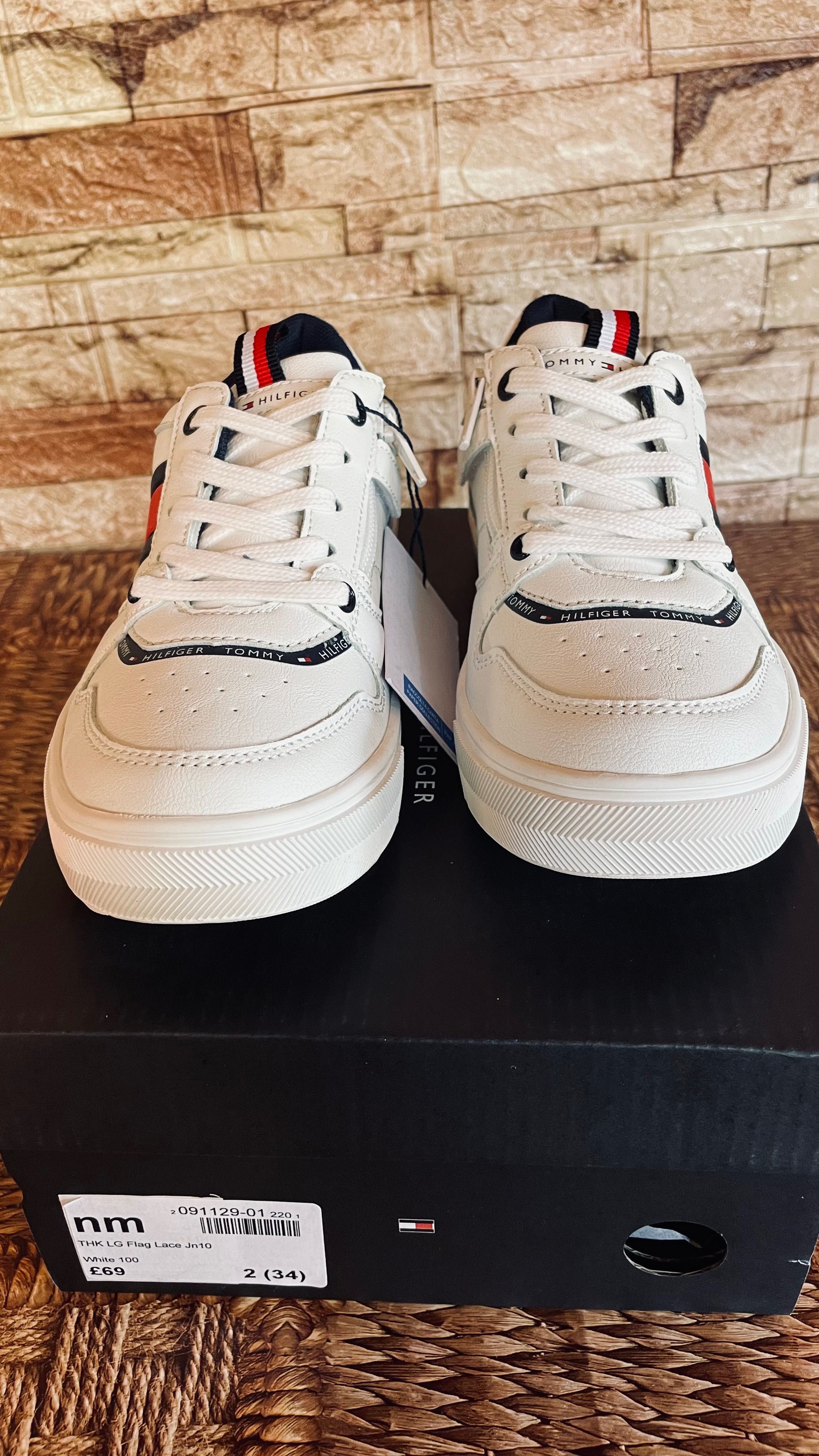 маратонки Tommy Hilfiger Logo Flag Trainer Junior - White 100