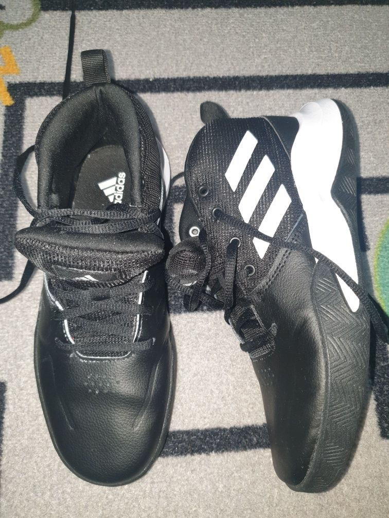 Ghete piele adidas nr 36