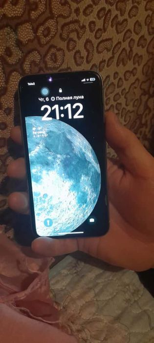 Айфон Х в хорошем состоянии