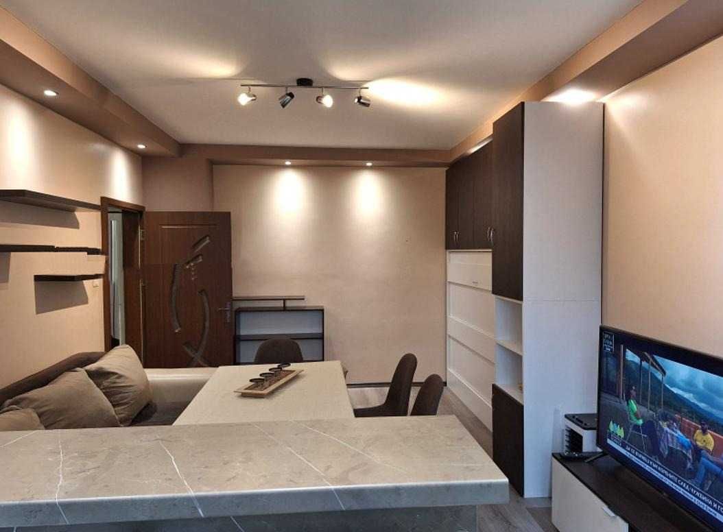 Дава се под наем Едностаен апартамент в София, Левски Г - 53 кв.м за 375 € - Снимка #1