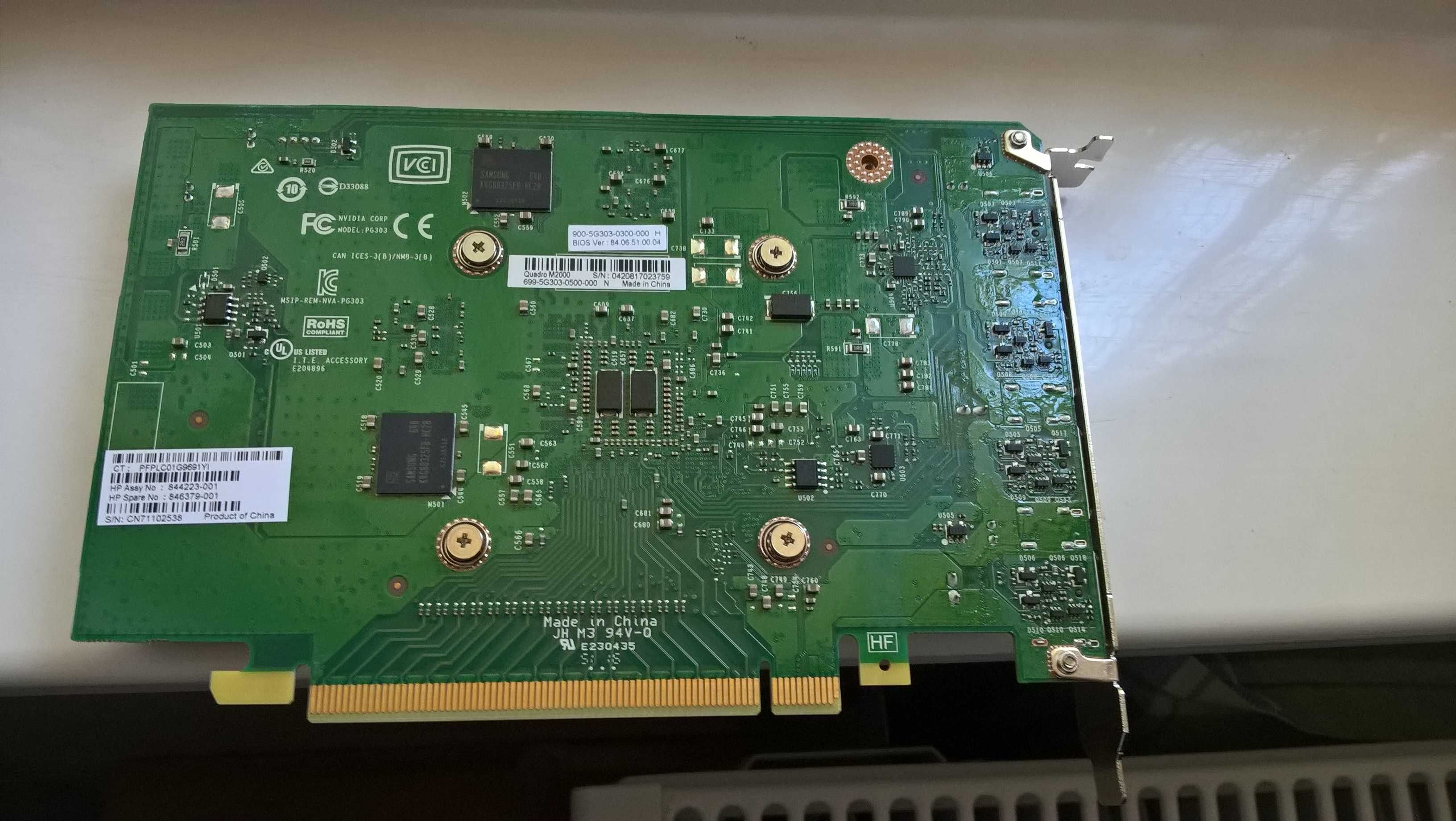 Placa video profesionala Nvidia Quadro M2000