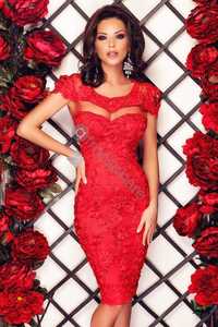 Vand rochie Designer marimea 38 Atmosphere rosie