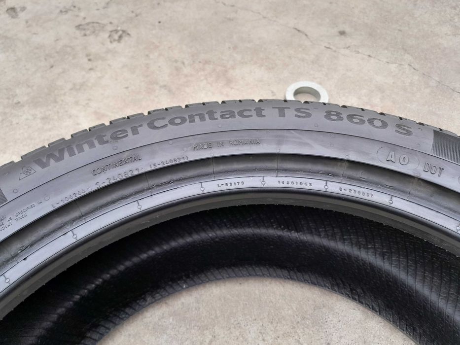 O anvelopa iarna 235 45 18 continental winter TS 860S profil 7,8 mm