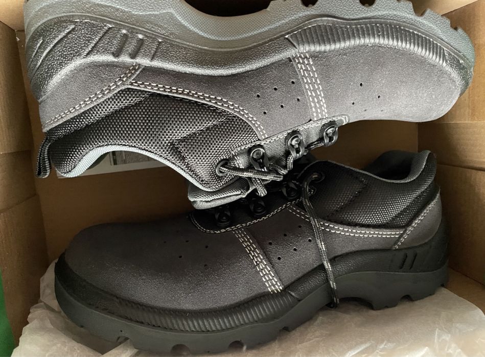 Incaltaminte de securitate din piele m40