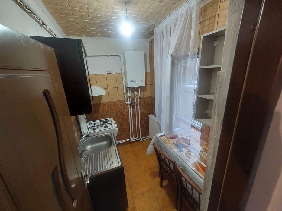 Garsoniera de inchiriat in zona HCC, vizavi de Scoala 7, Caracal