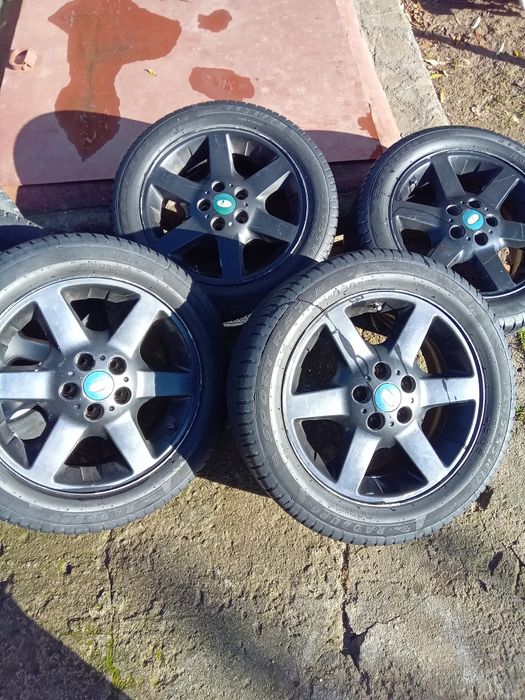 Vand roti Rover pe 17 si fabia pe 15