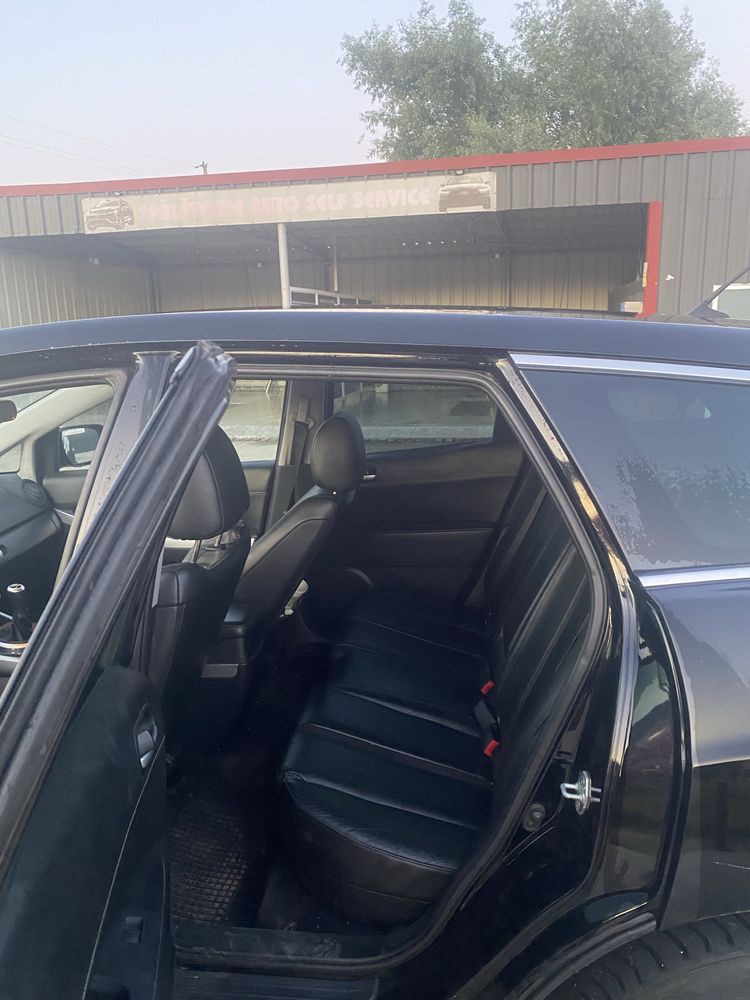 Vand mazda cx7 !!