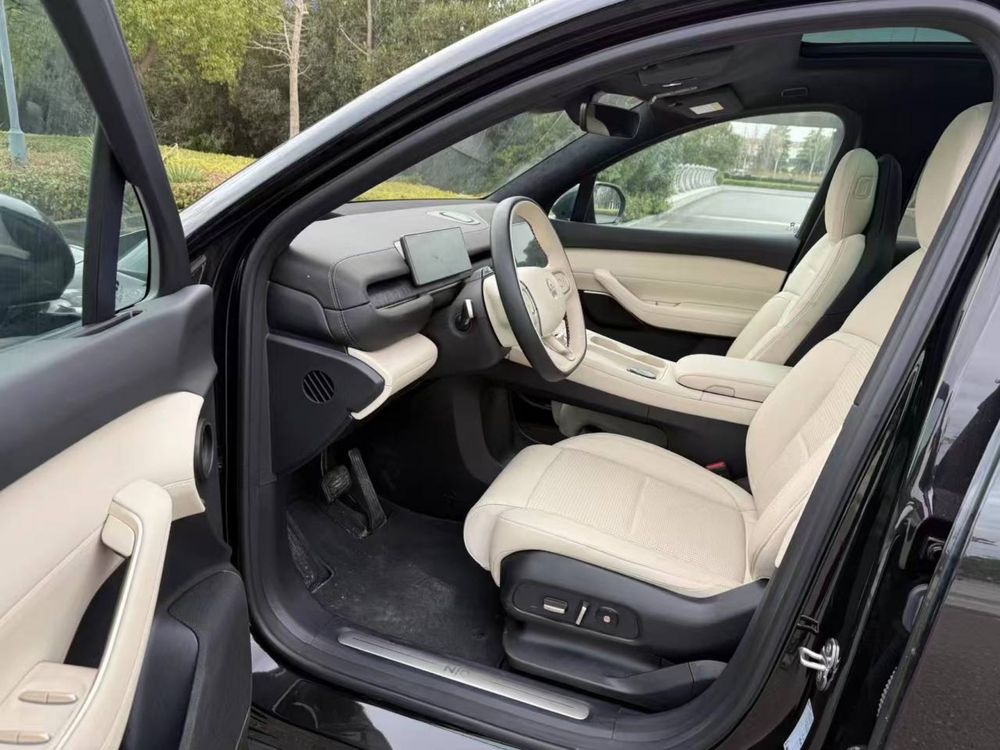 Nio es6 75 kvt black