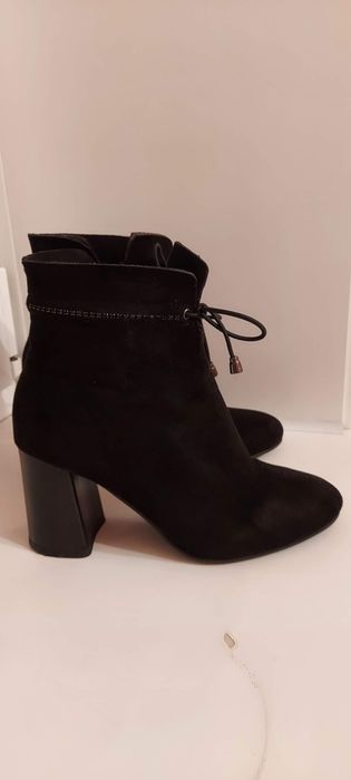 Продам ботинки весна-осень