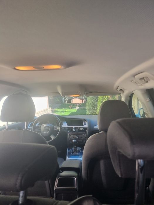 Audi a4 allroad 2011