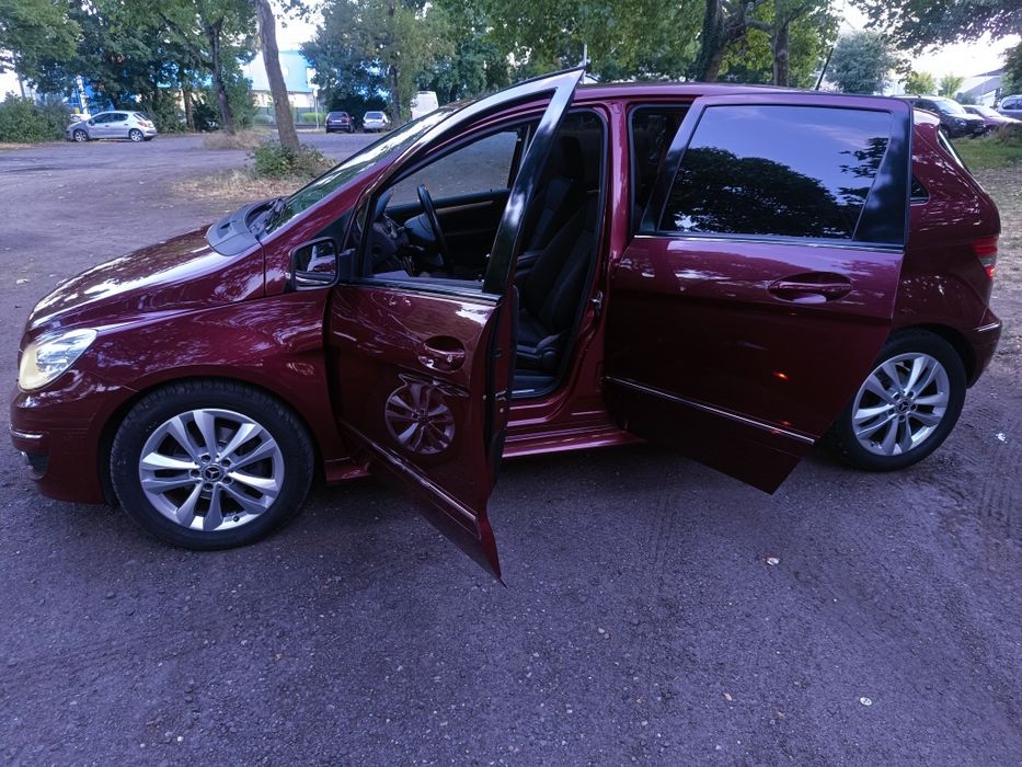 Mercedes-Benz/Clasa B/140 ps/2012/EURO 5/117.899 km