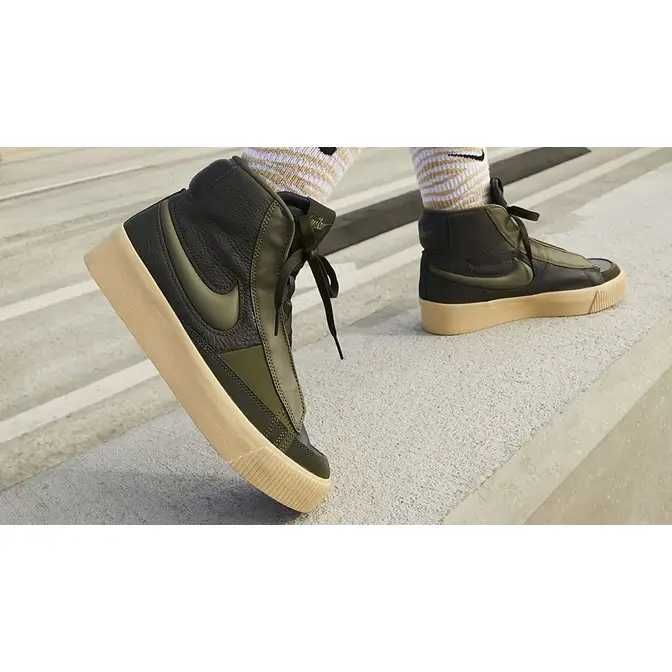 НАМАЛЕНА ЦЕНА - Дамски Спортни обувки NIKE Blazer Mid Victory