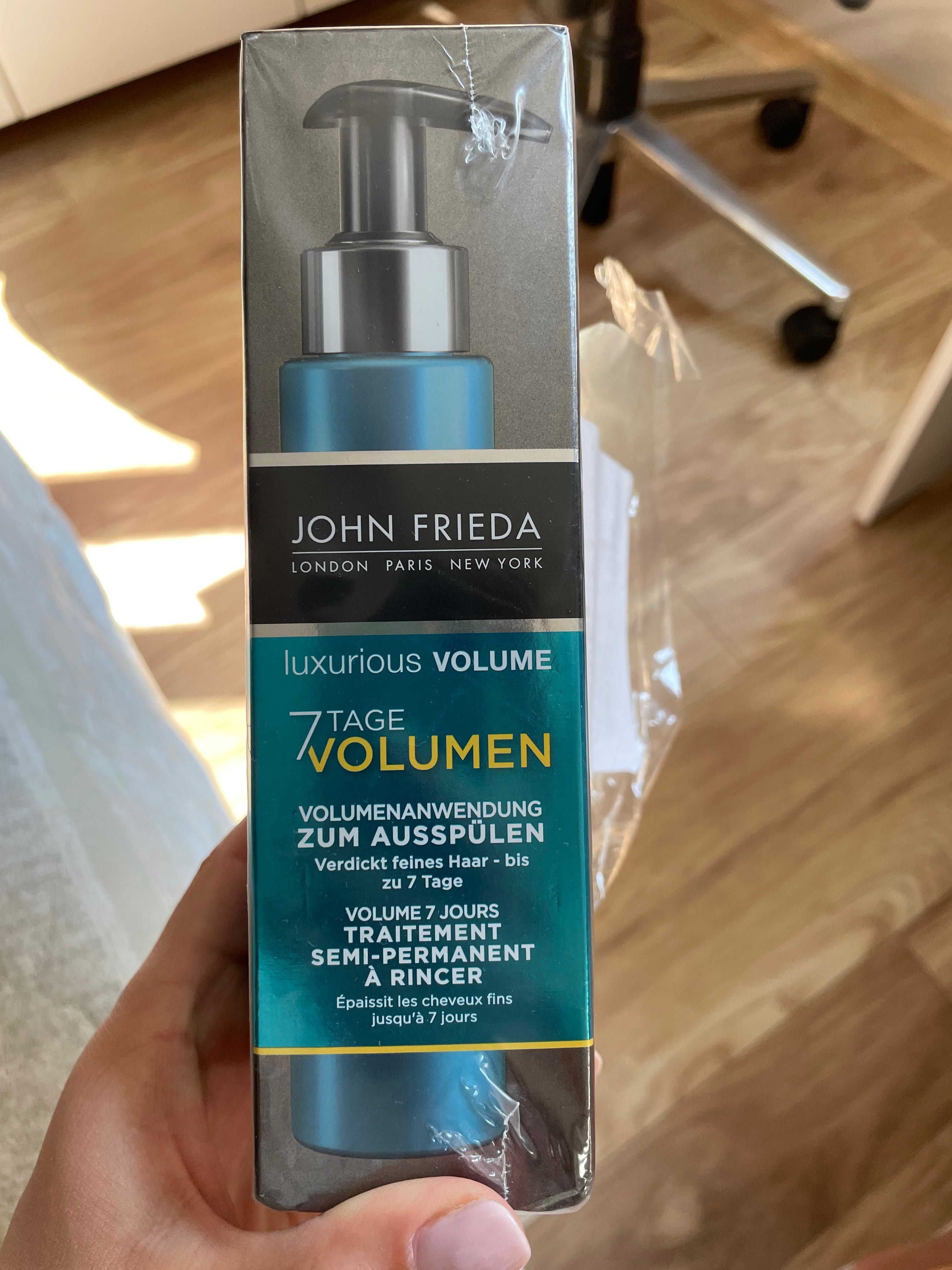 John Frieda Luxurious Volume грижа за под душа 7-ДНИ ОБЕМ 100 мл