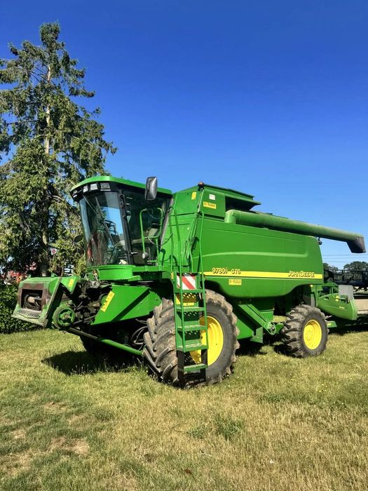 John Deere 9780i CTS John Deere 9780i CTS • 2005 • 1600h Batozare • 2500h Motor • Masa 7,5m