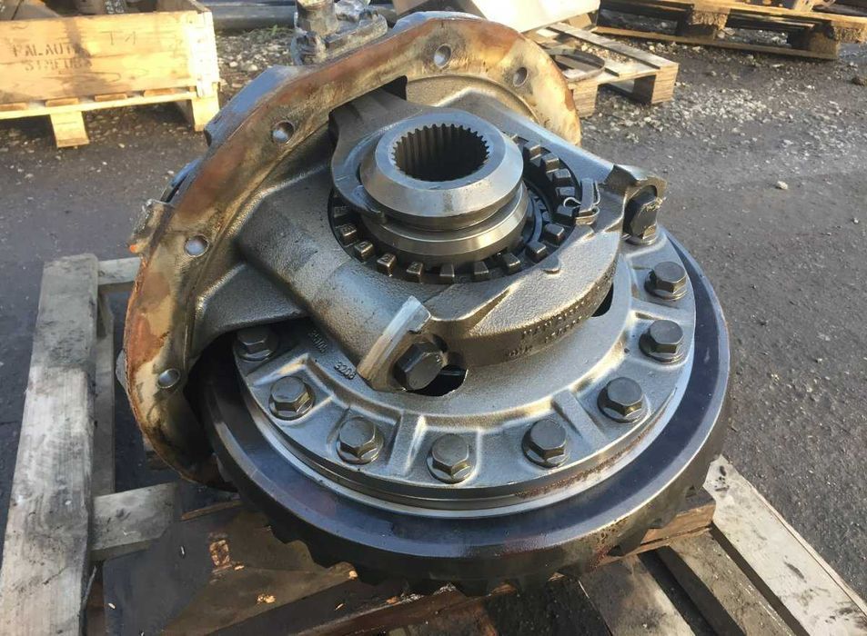 Diferential pentru camion MAN TGS HY-1350 Z=38:14 2,714   81350106304
