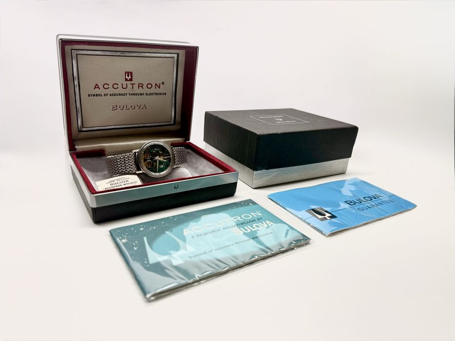 Наручные часы Bulova Accutron 214 (Полный комплект!)