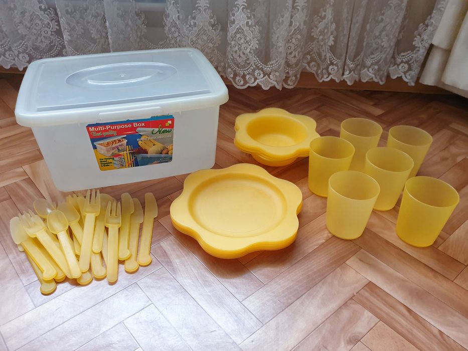 Посуда для пикника с контейнером на 6 персон