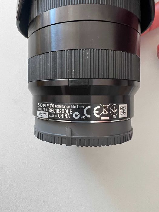 Обектив Sony SEL18200LE E 18 - 200 mm F3.5 - 6.3