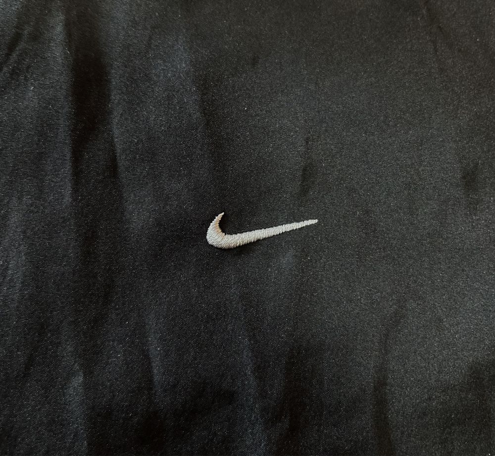 Ветровка NIKE