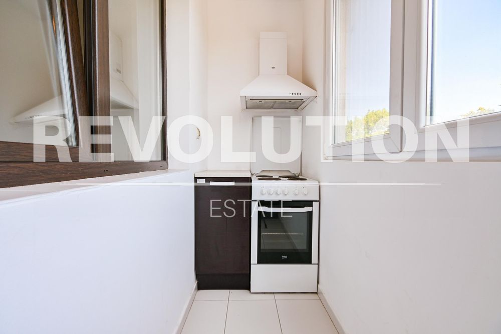 Дава се под наем Тристаен апартамент в София, Младост 1 - 88 кв.м за 700 € - Снимка #7