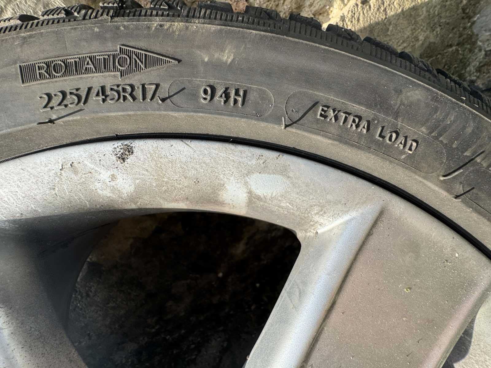 4 бр. Джанти с гуми 17 за сеат леон 225 45 17