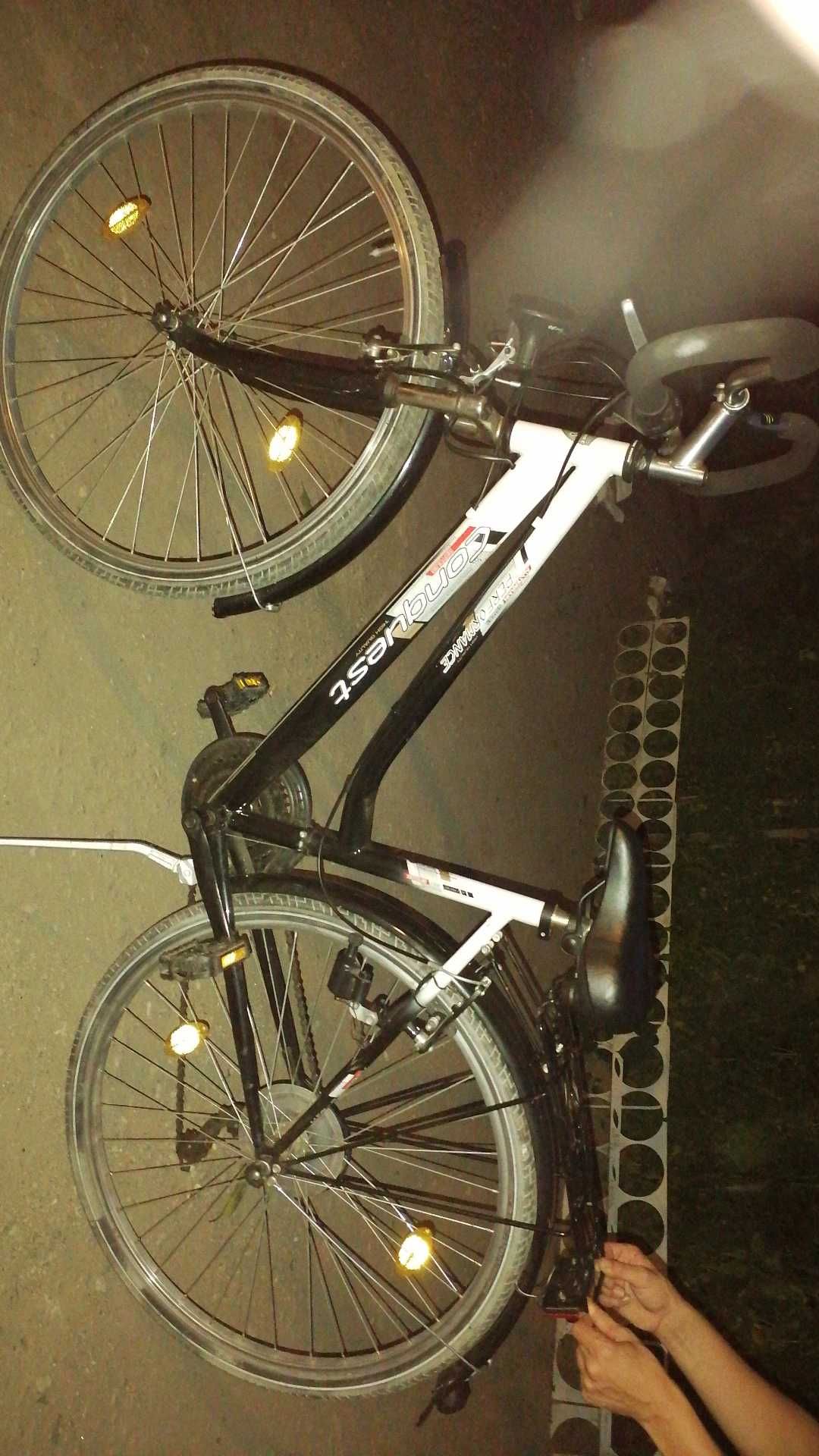 Bicicletă aproape noua