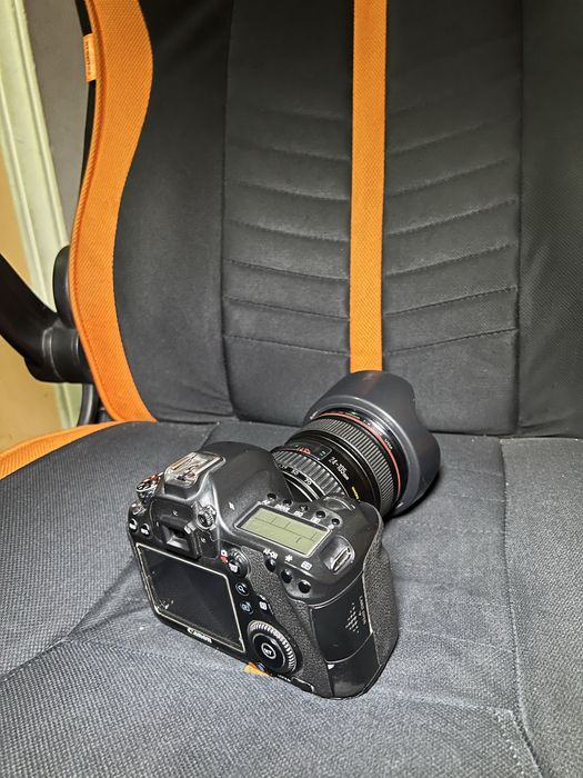 Canon 6D