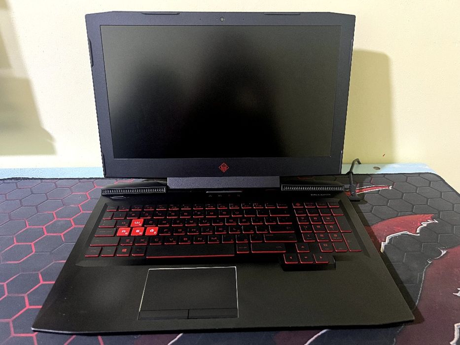 HP OMEN 15 i7 Игровой ноутбук