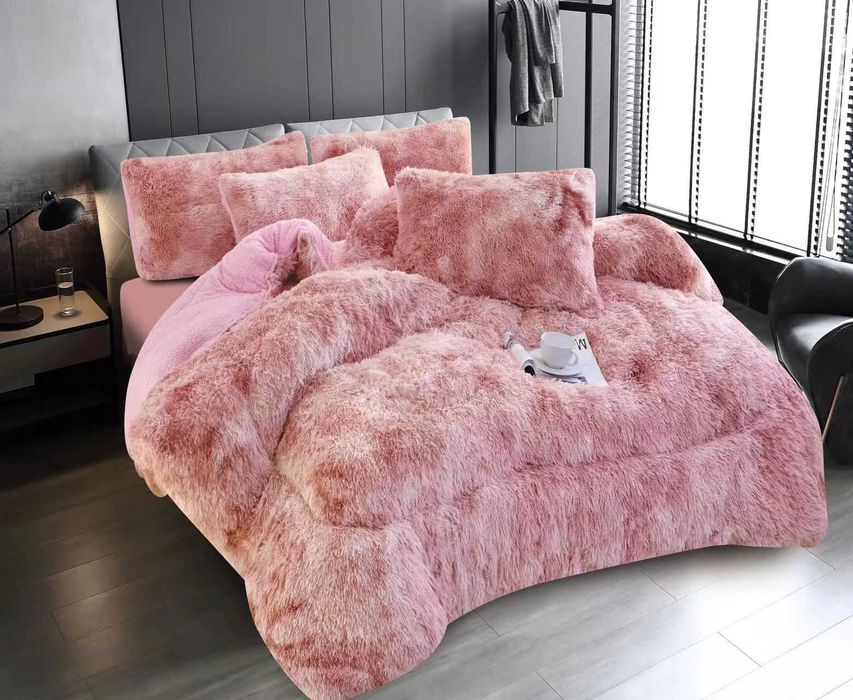 Pilota CoCoLiNo Fluffy 200x230cm + 2 fete de perna 50x75cm