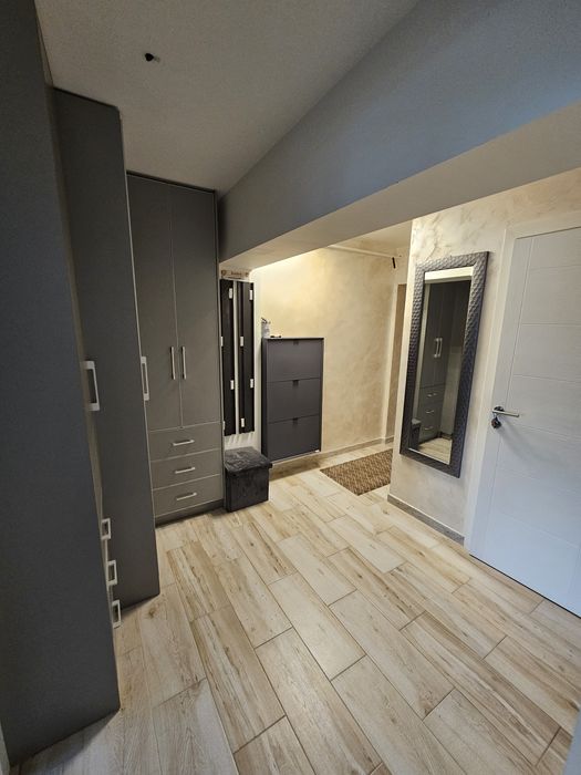 Aparatamnet de vânzare !