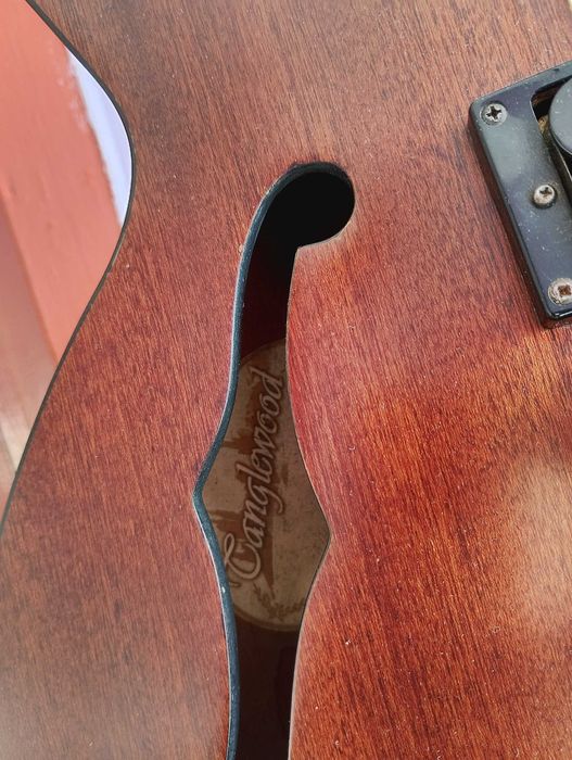 електро акустична китара Tanglewood