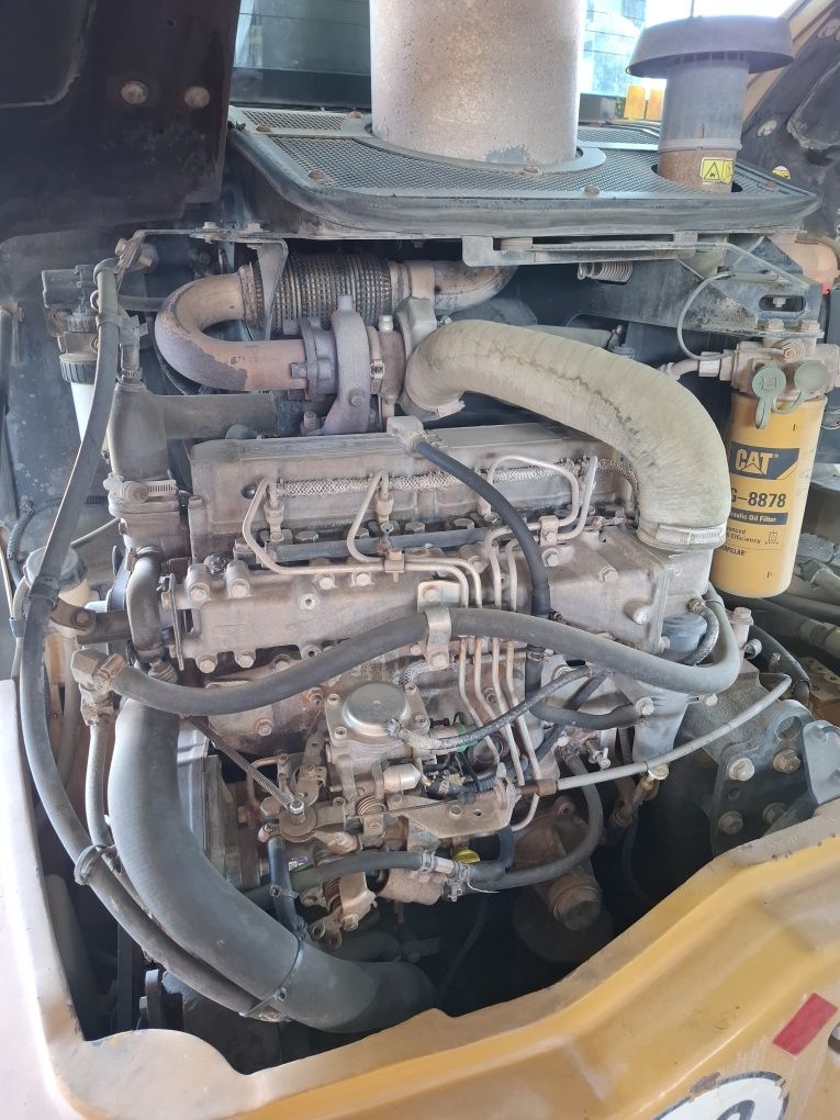 Caterpillar 908H *An 2008 *Cupa 1 m3 *11800 ore *Unic proprietar