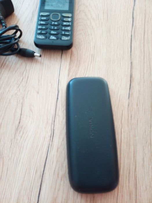 Nokia с зарядни.
