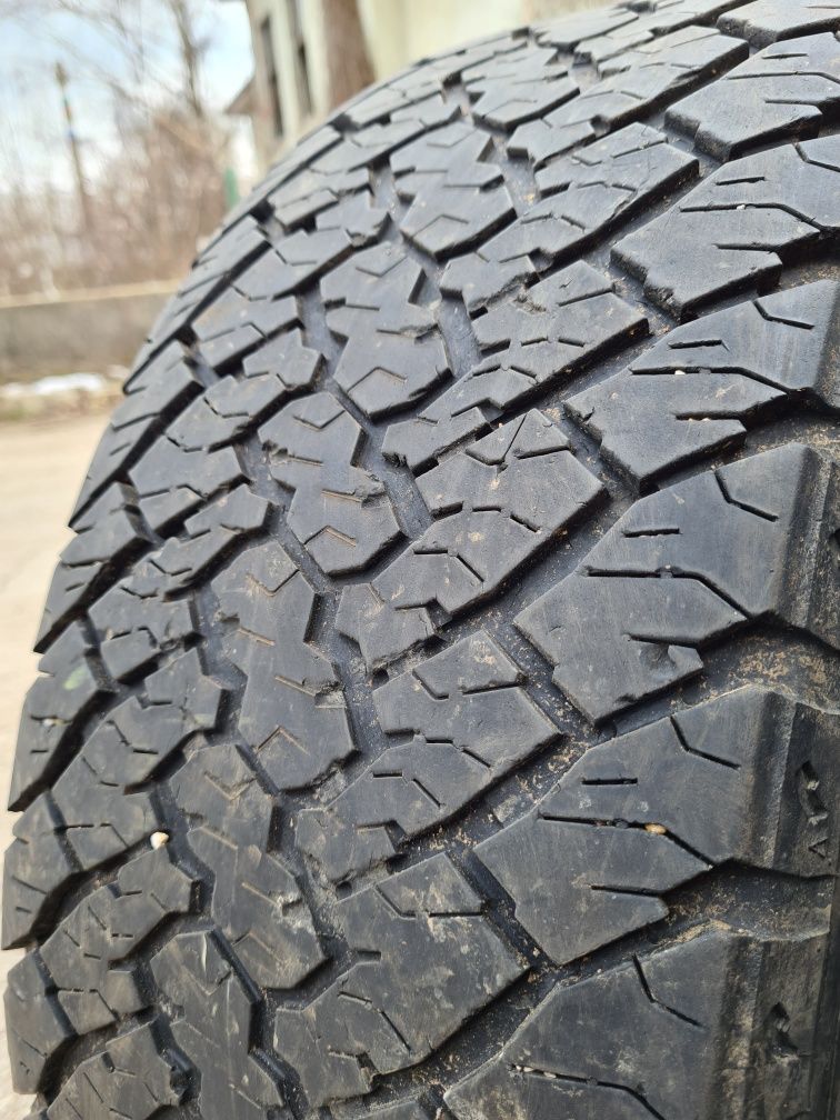 2 бр. гуми 255/60/18 Gripmax DOT 4819 5-6 mm