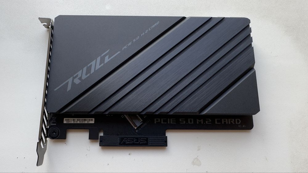 Asus ROG PCIE 5.0 M.2 CARD