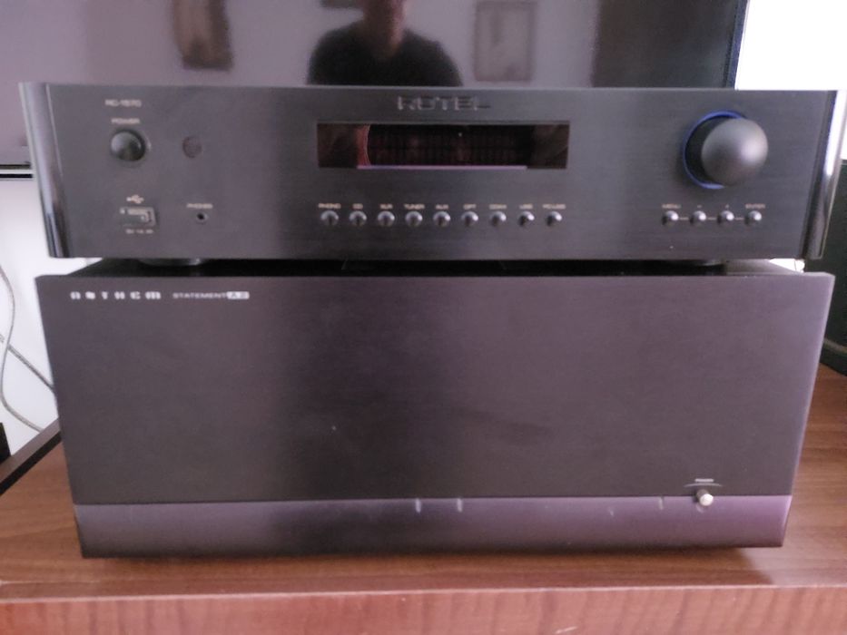 Anthem A2 amplificator putere și Rotel RC 1570 preamplificator