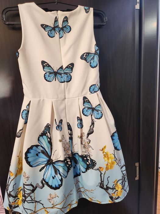 Рокли за момиче 134 размер